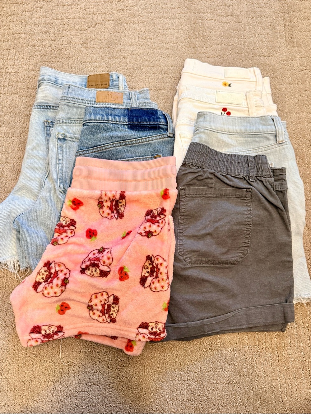 Women’s Shorts LOT of 8 Jean Shorts Hollister, Abercrombie, American Eagle Etc.